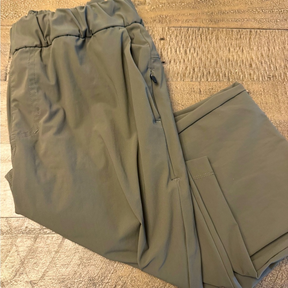 Vuori Women’s Miles Ankle Pant - Olive
